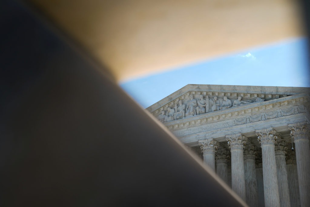 Supreme Court Backs Trump on Asylum, Rattling Immigration Policy