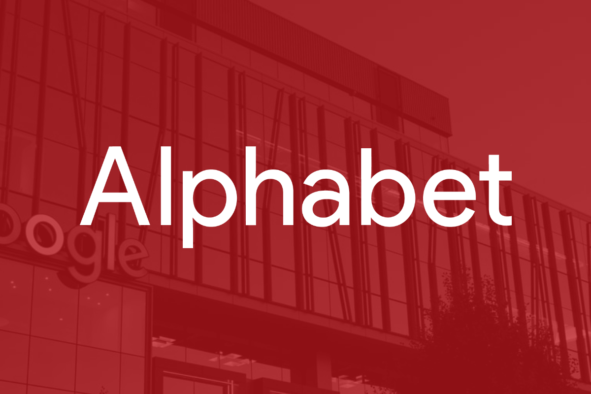 Alphabet Stock Drops 3.79% as Antitrust Fears Meet Bullish Cloud Bets