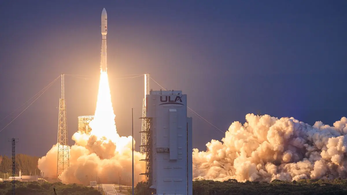 Amazon Leo Satellites Launch as Space Economy Rivalry Heats Up