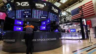 S&P 500 Futures Slip as Iran Strikes and Fed Minutes Rattle Markets
