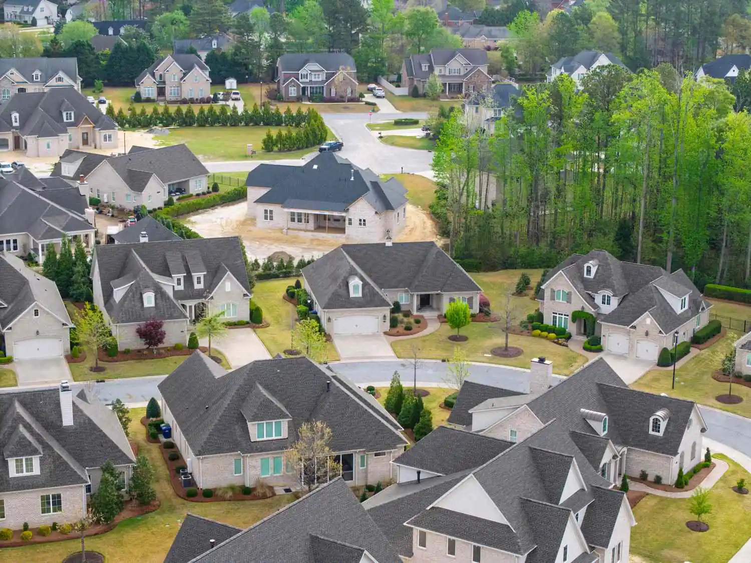 U.S. Home Prices Hit Record $408,776 in June as Sales Volume Rebounds
